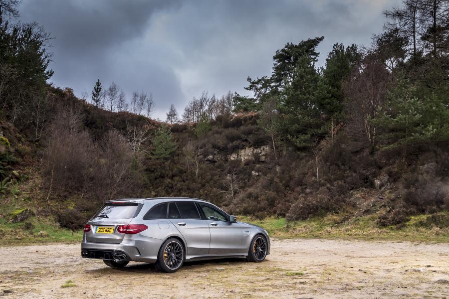  Mercedes-AMG C63 S Estate (S205) 2018 года  (UK) (фото 32 из 36)